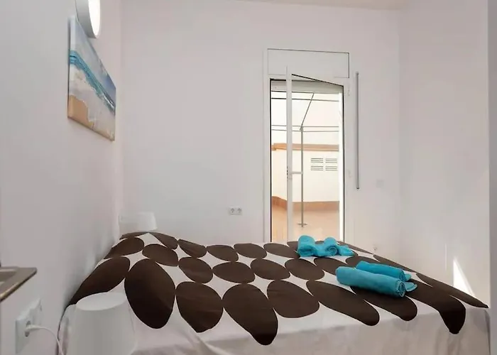 A 50m De La Playa Apartamento *