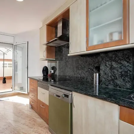 A 50m De La Playa Appartement